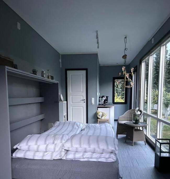Tjodalyng - Ved Viksfjord - Sokkelleilighet Larvik Extérieur photo